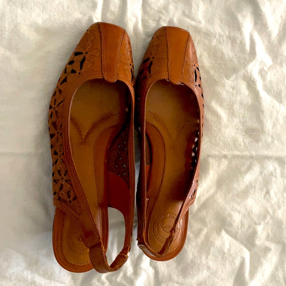 Nuture Pump shoes